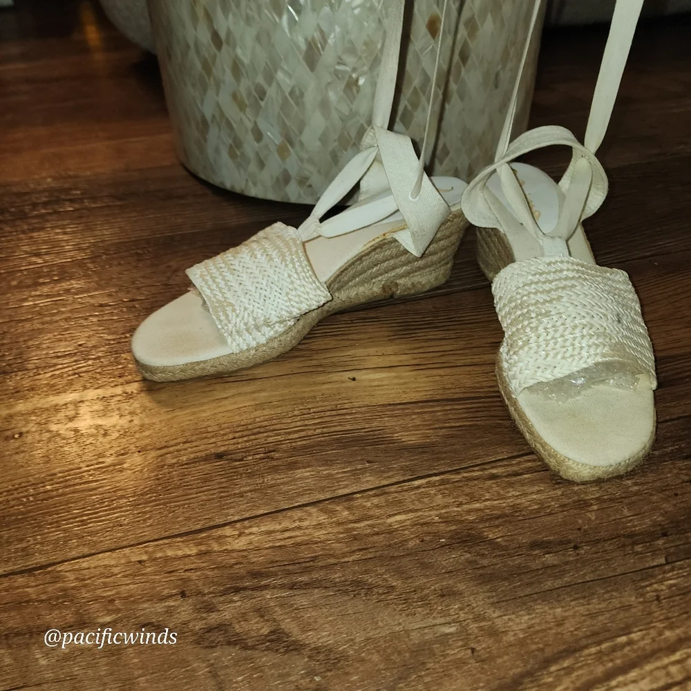NINA ESPADRILLE SNAKE BRAID JUTE WEDGES!  NATURAL   ECRU